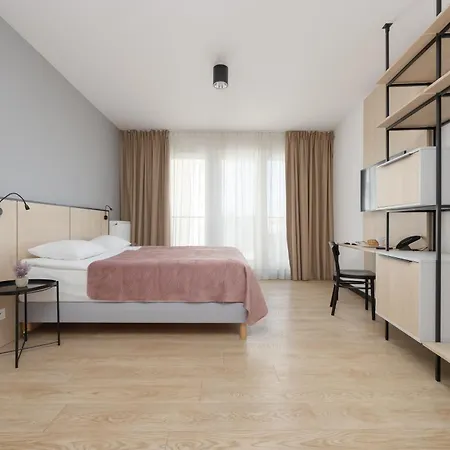 דירה Bright With Air Conditioning, Close To The Metro Station And Pge National By Renters